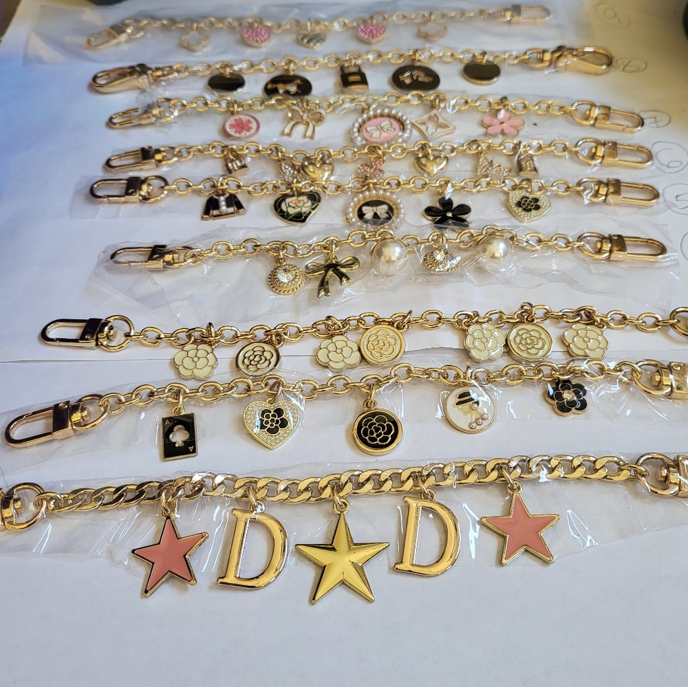 High-quality classic bagcharms/ strap extenders with lobster clasp.